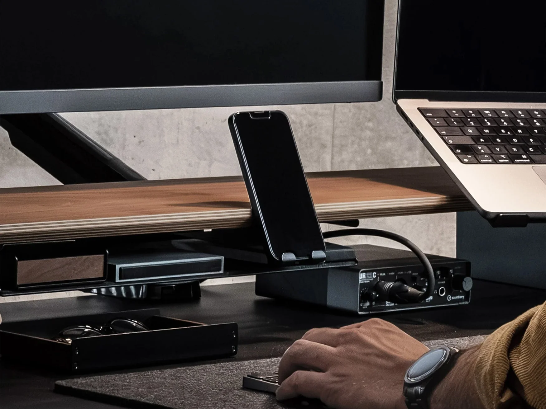 Handyhalter für Setup Cockpit - Image 3