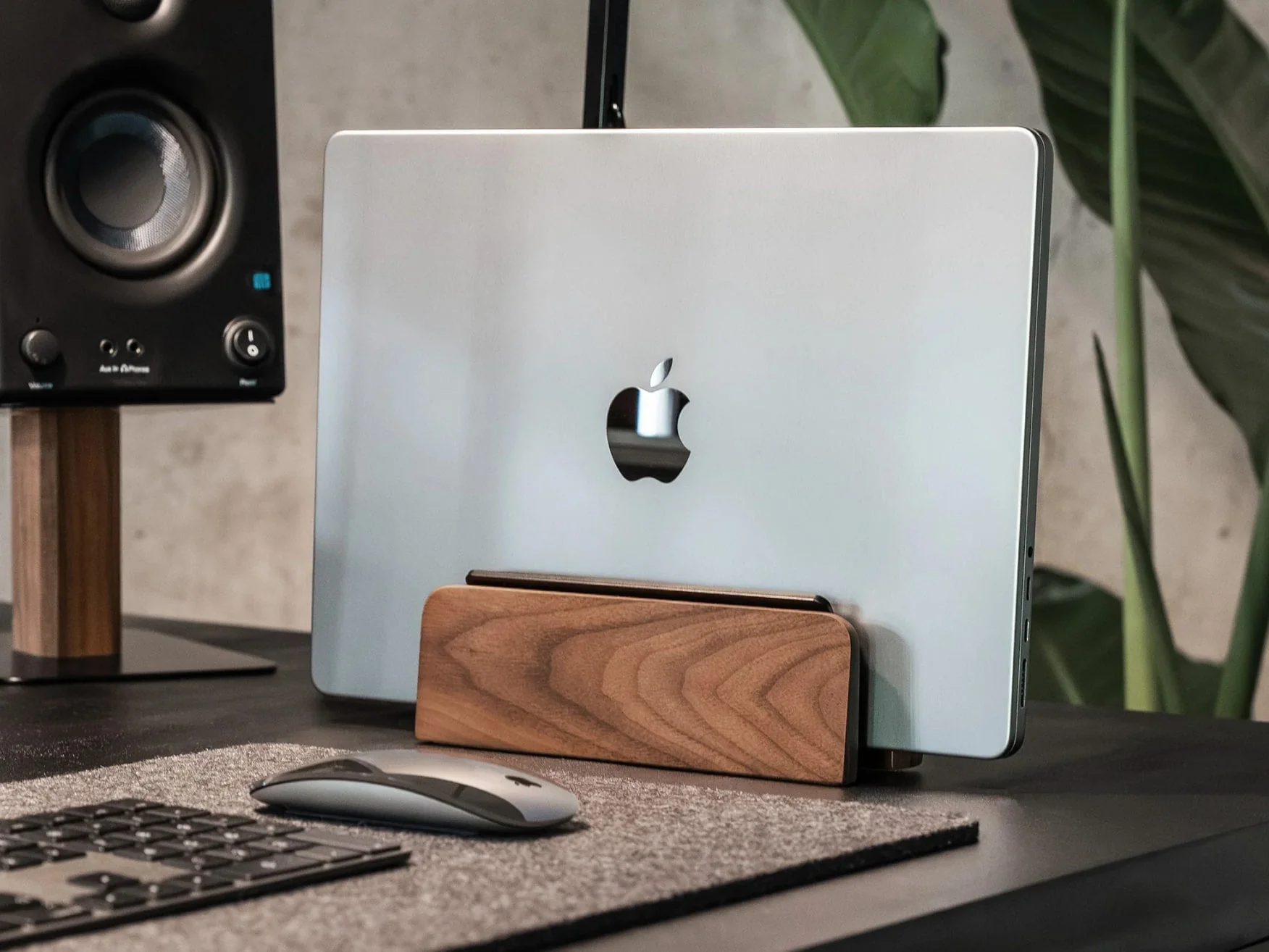 Laptop Dock - Image 3