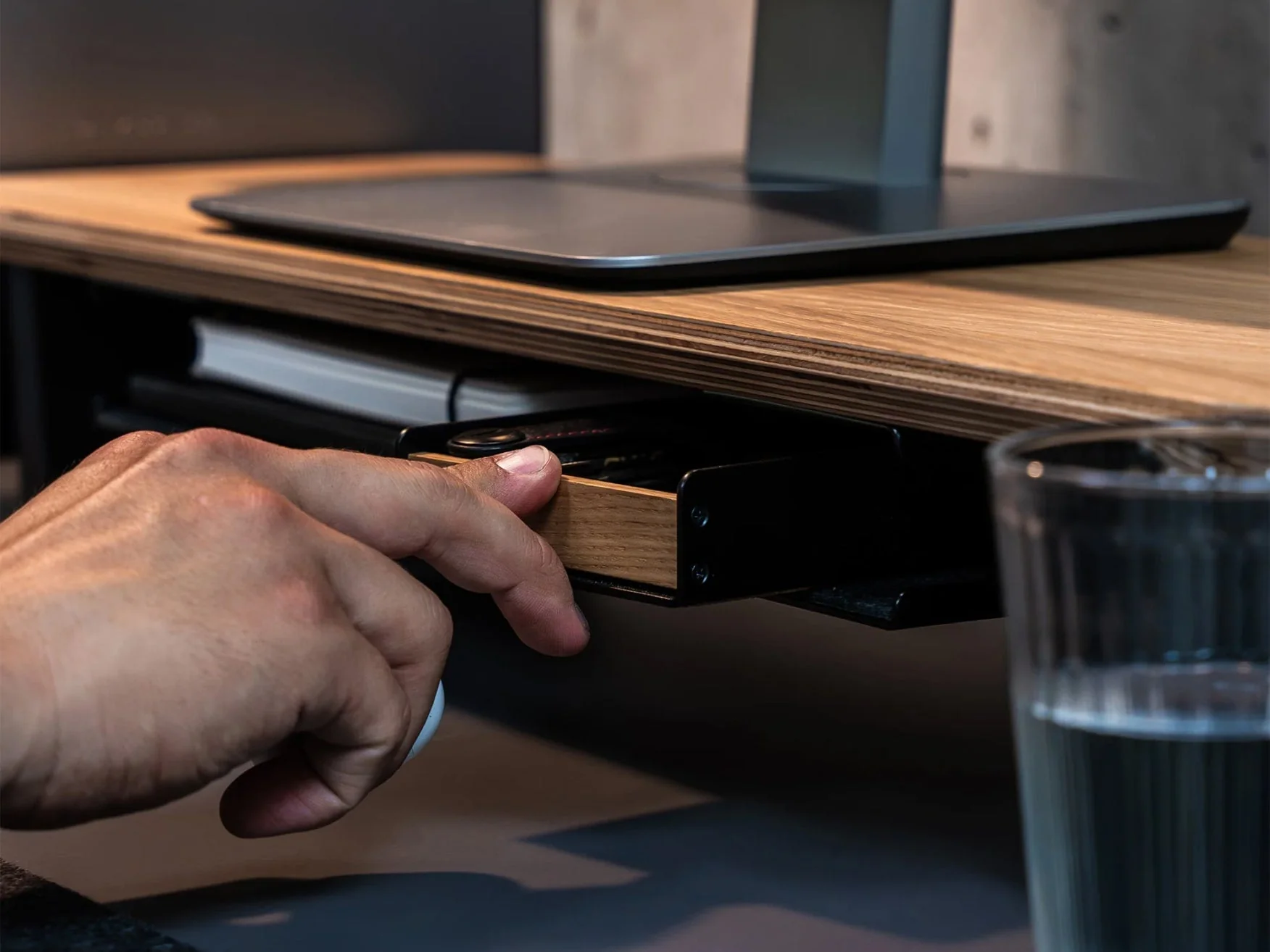 Stiftablage - Image 7